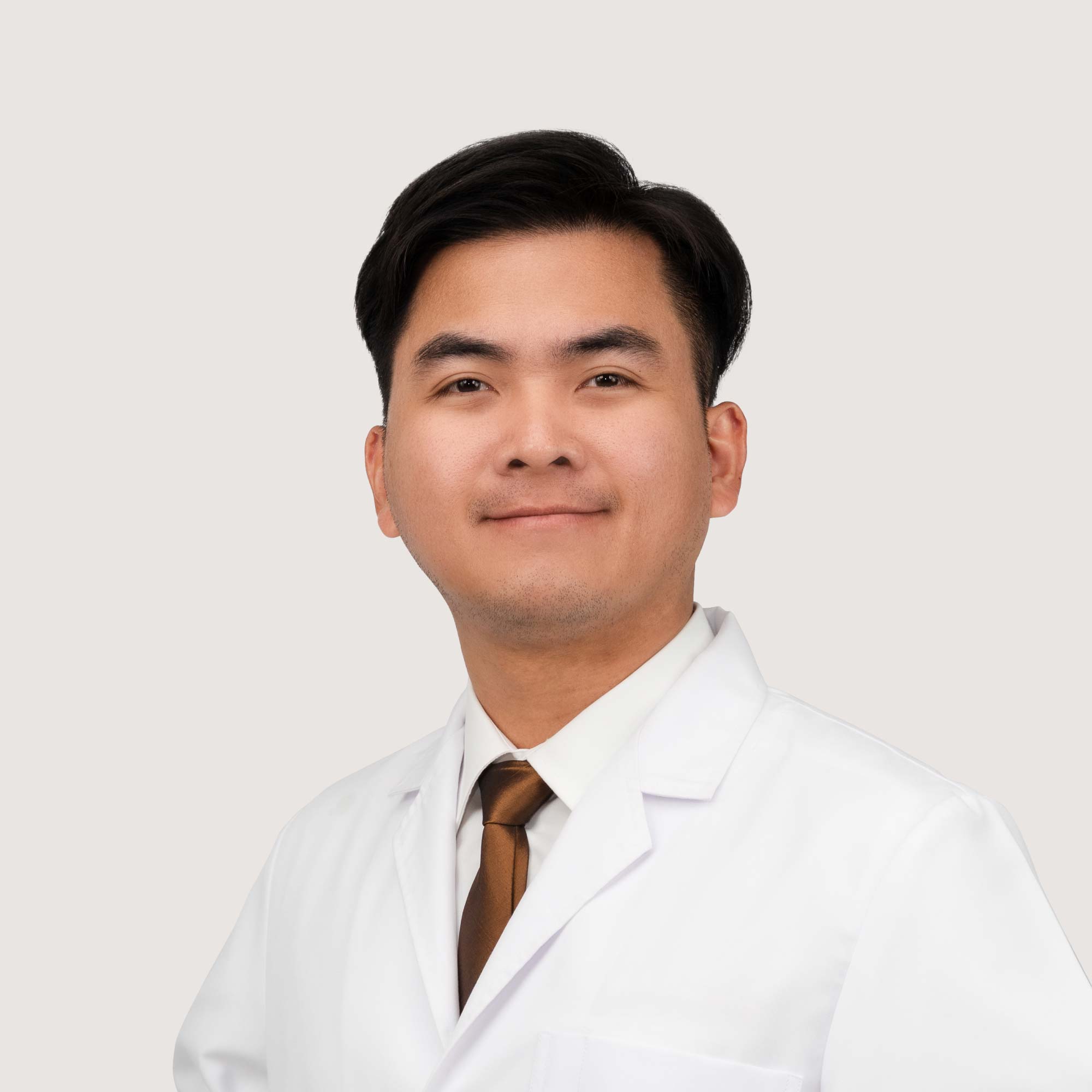 Dr Thanapob Bumphenkiatikul