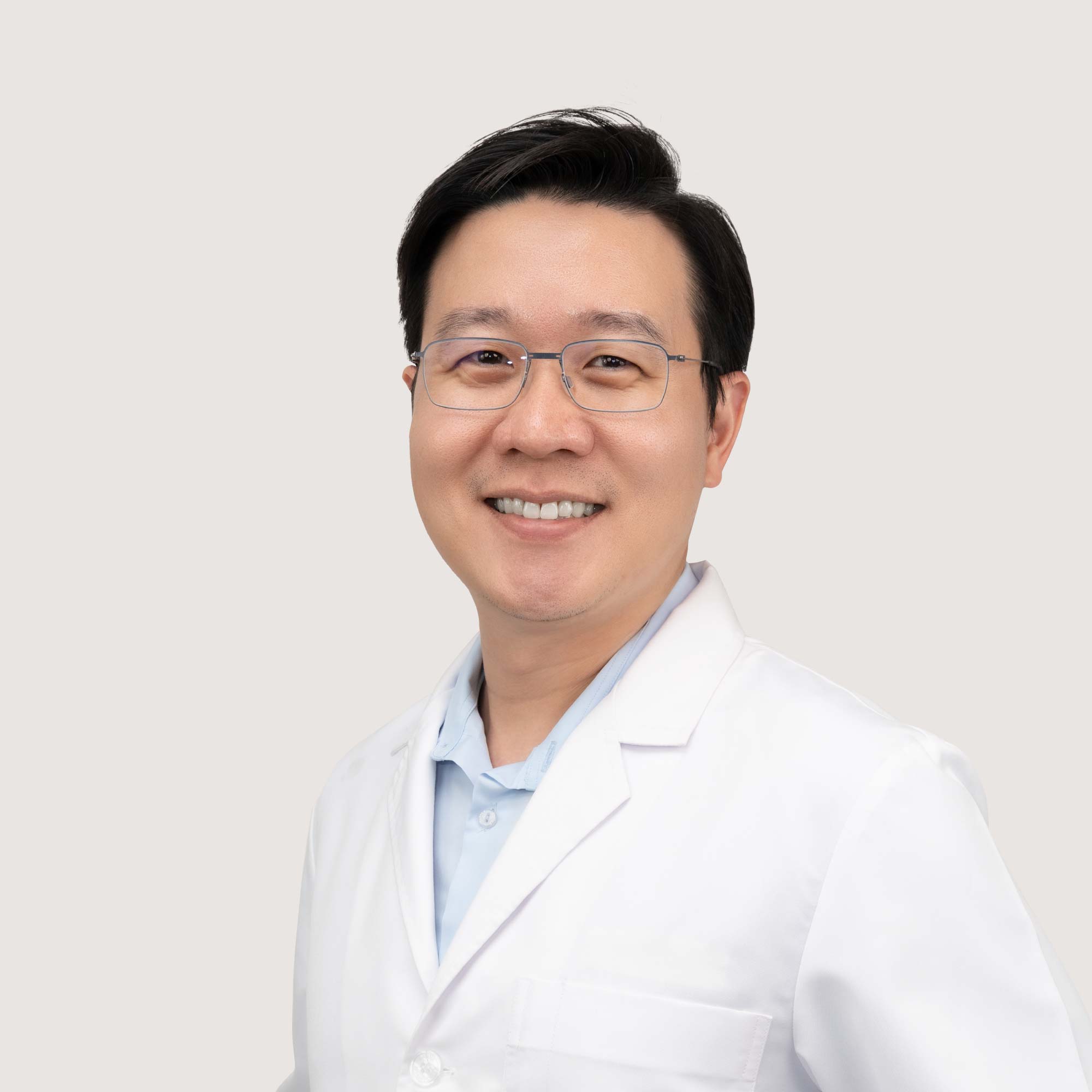 Dr Jatuphol Mamani, DDS.