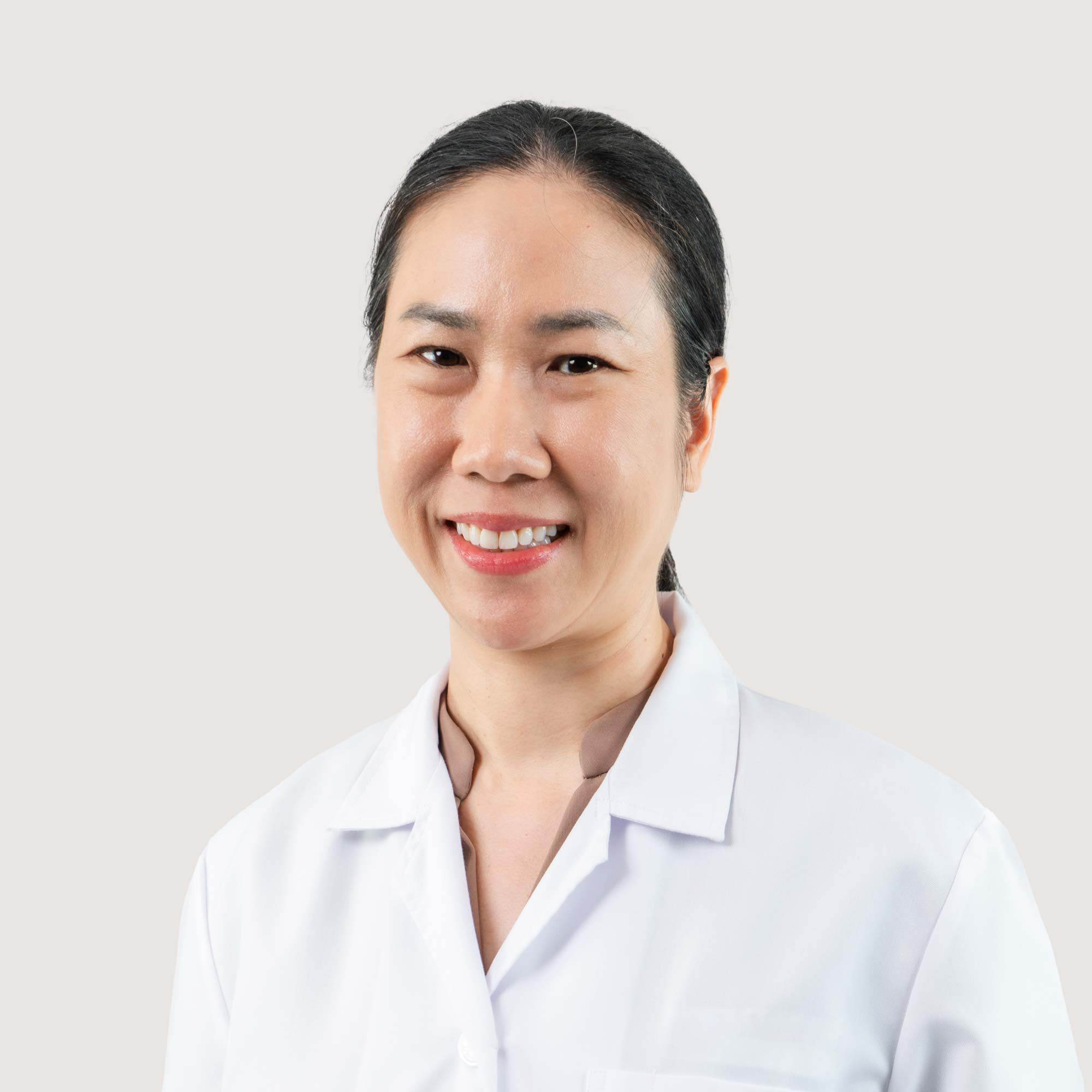 Dr Natacha Phoolcharoen