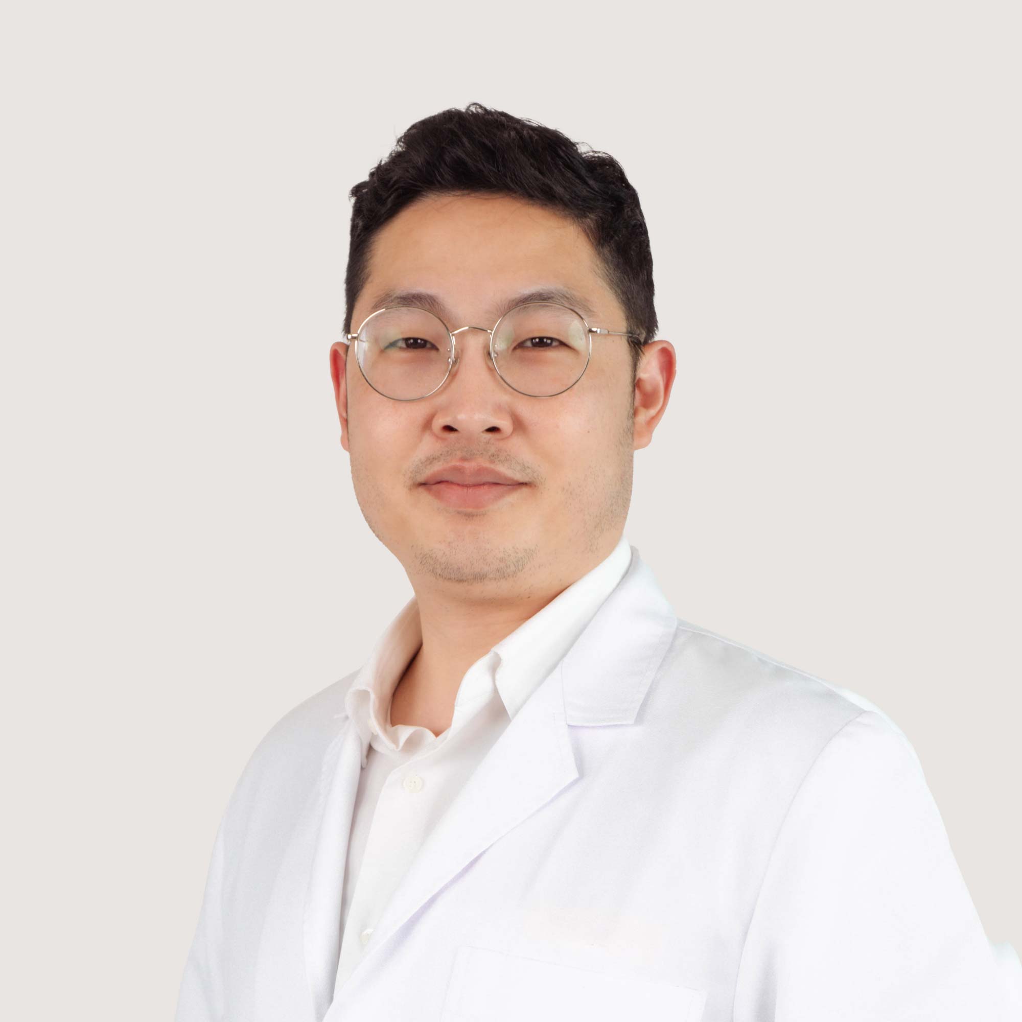 Dr Sikrit Denariyakoon