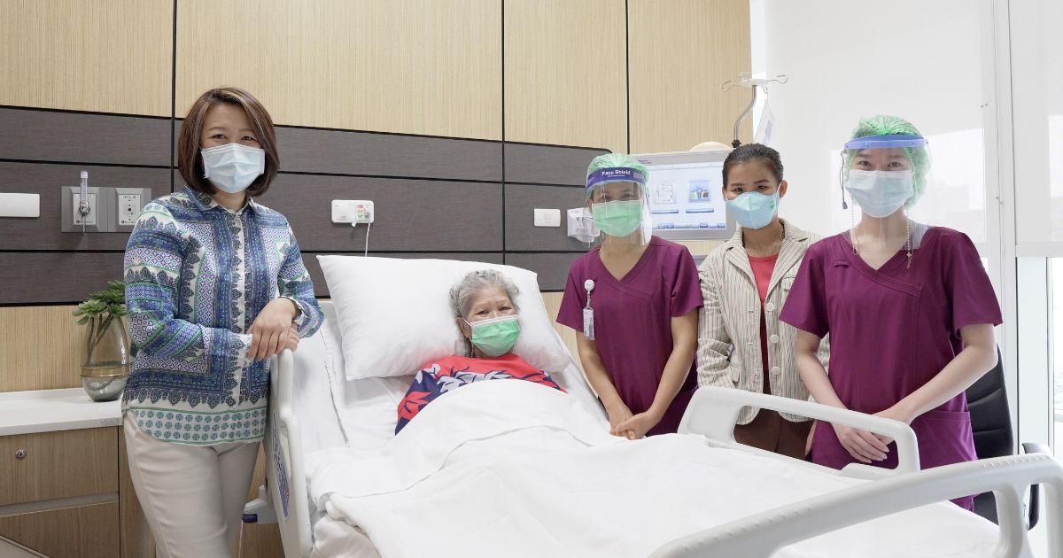 ประสบการณ์รักษาไตวาย ฟื้นตัวเร็วด้วยโปรแกรมฟอกไตควบคู่กายภาพบำบัด