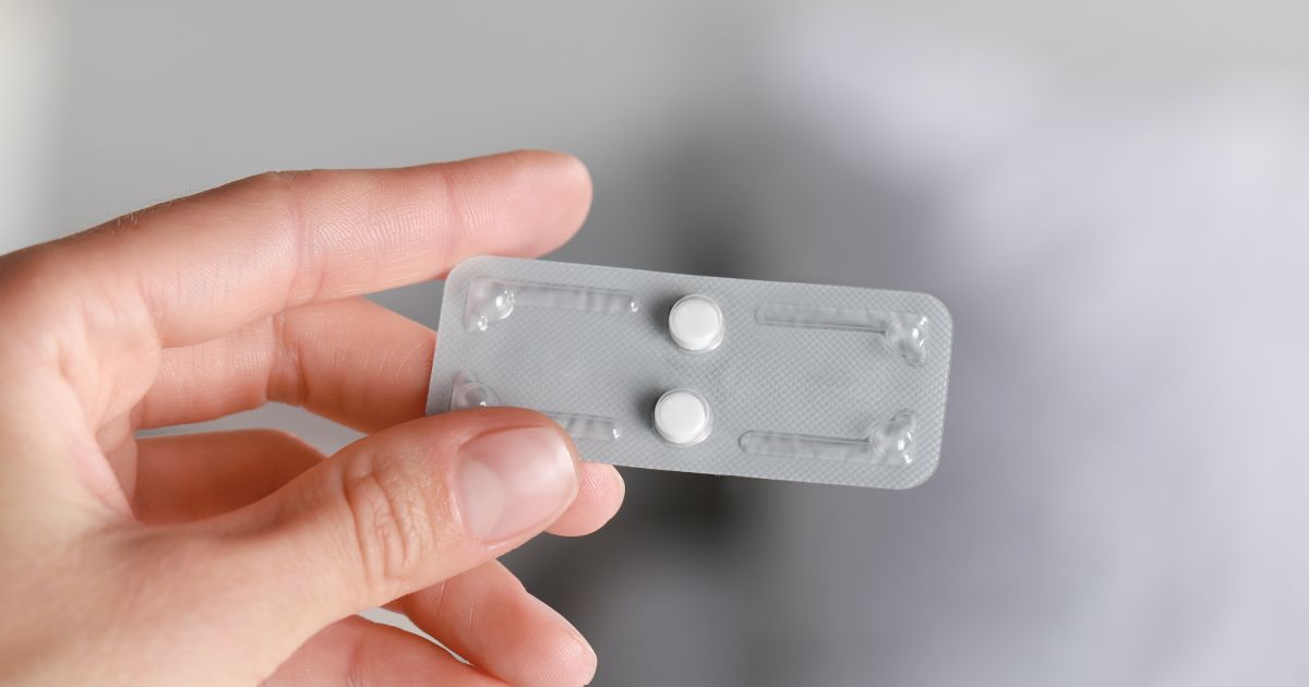 ยาคุมฉุกเฉิน อันตรายจริงหรือ ใช้อย่างไรให้ปลอดภัย - Emergency Contraceptive Pills