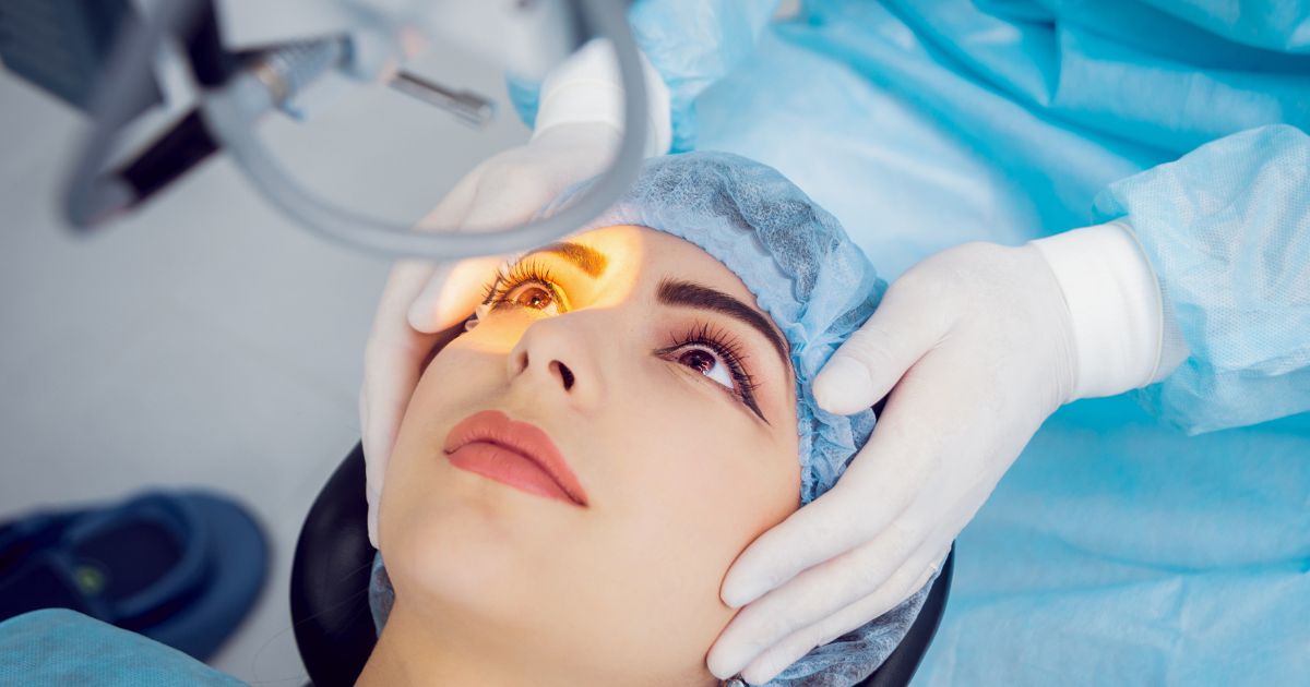 เลเซอร์รักษาภาวะจอประสาทตาเสื่อมจากเบาหวาน - Retinal Focal Laser Eye Surgery
