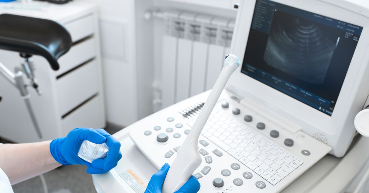 ขั้นตอนและความเสี่ยงของการตรวจอัลตราซาวด์ช่องคลอด - Transvaginal Ultrasound