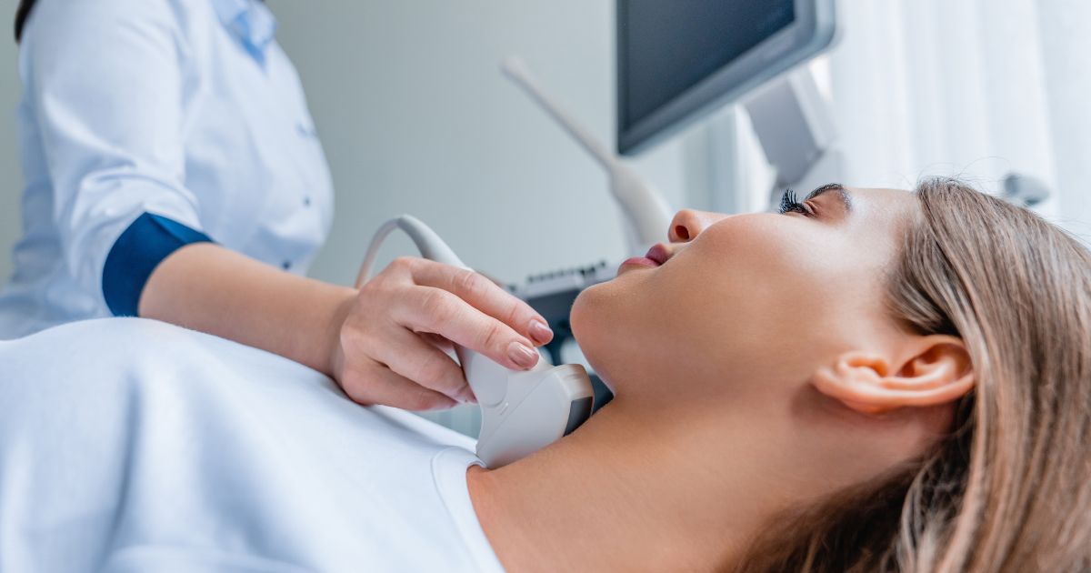 ตรวจหลอดเลือดแดงใหญ่ที่คอ ความสำคัญและขั้นตอนการตรวจ Carotid Doppler Ultrasound 