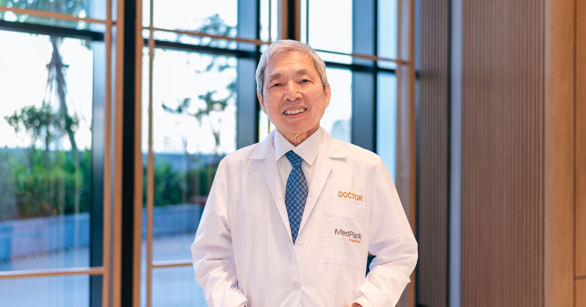 นพ.ทวีศักดิ์ โชติวัฒนพงษ์ ศัลยแพทย์หัวใจ - Dr. Taweesak Chotivatanapong