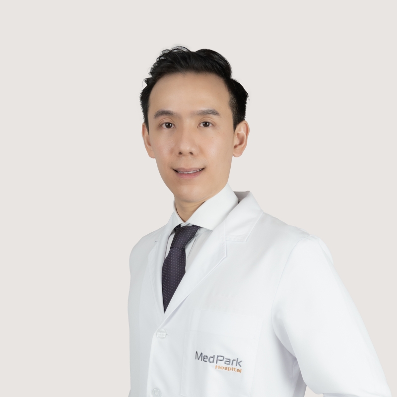 Dr Nuntachai Surawatsatien