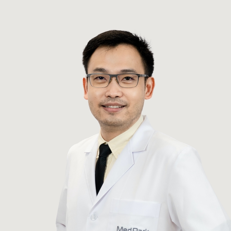Dr Pongsakorn Bupparenoo
