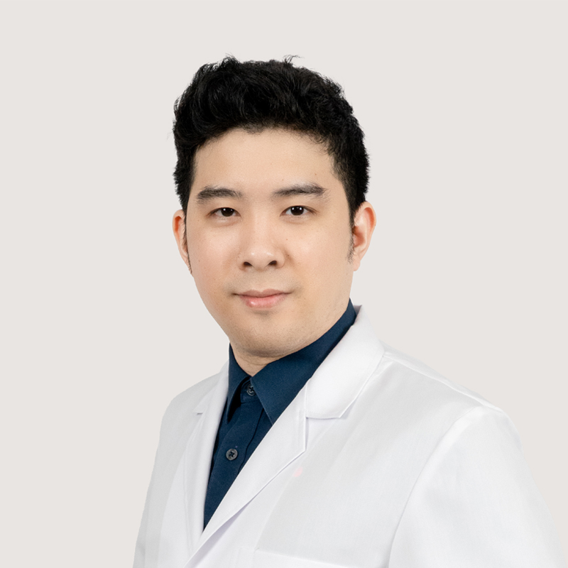 Dr Tanapat Bokam, DDS.