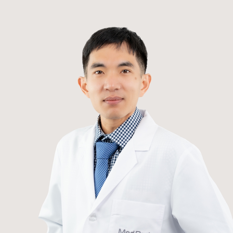 Dr Wyn Parksook