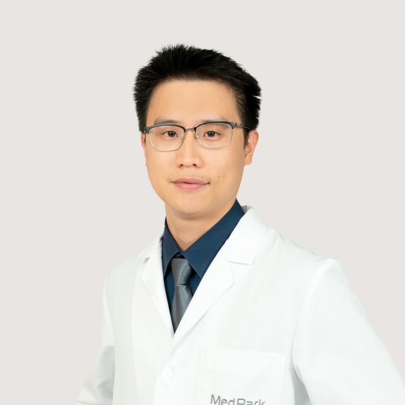 Asst Prof Dr Wijak Kongwattananon