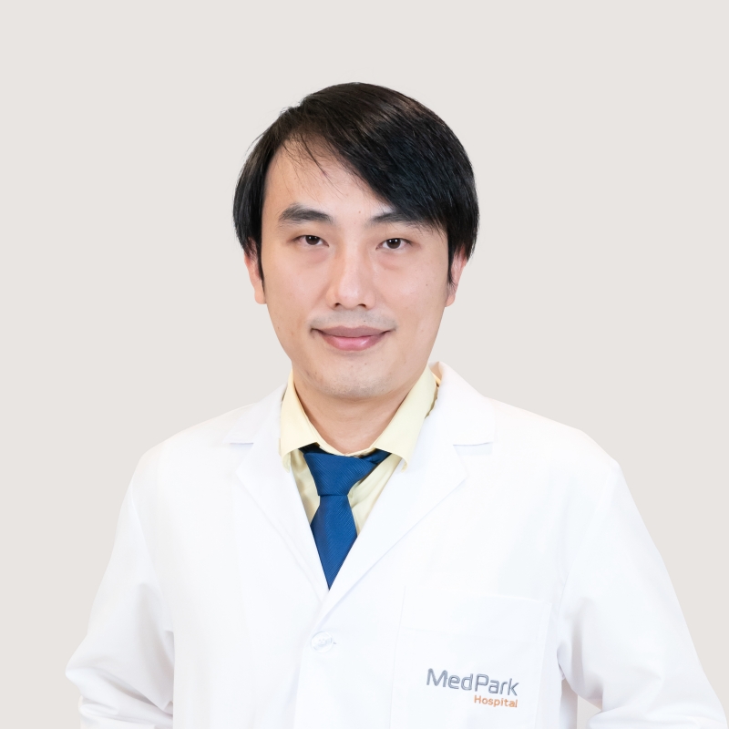 Dr Puchit Sukphulloprat